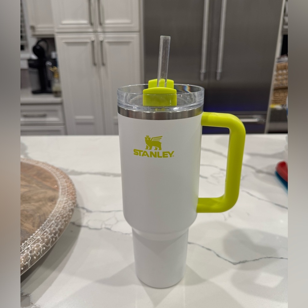 Stanley White Mug with Yellow Handle